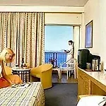 Nissaki Hotel Gimari
