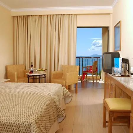 Hotel Nissaki Gimari