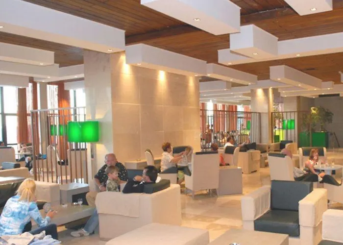 Nissaki Hotel