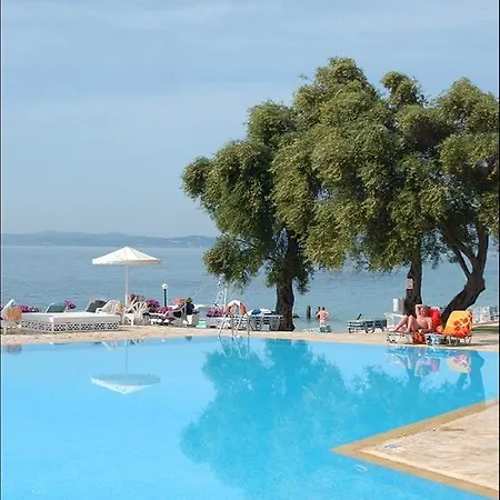 Szálloda Nissaki 4*